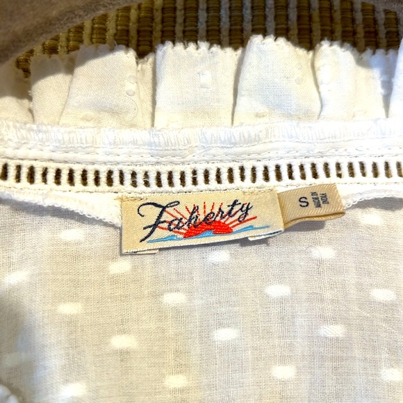 White Faherty blouse, size S - Picture 3 of 4